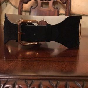 Escada wide waist belt !